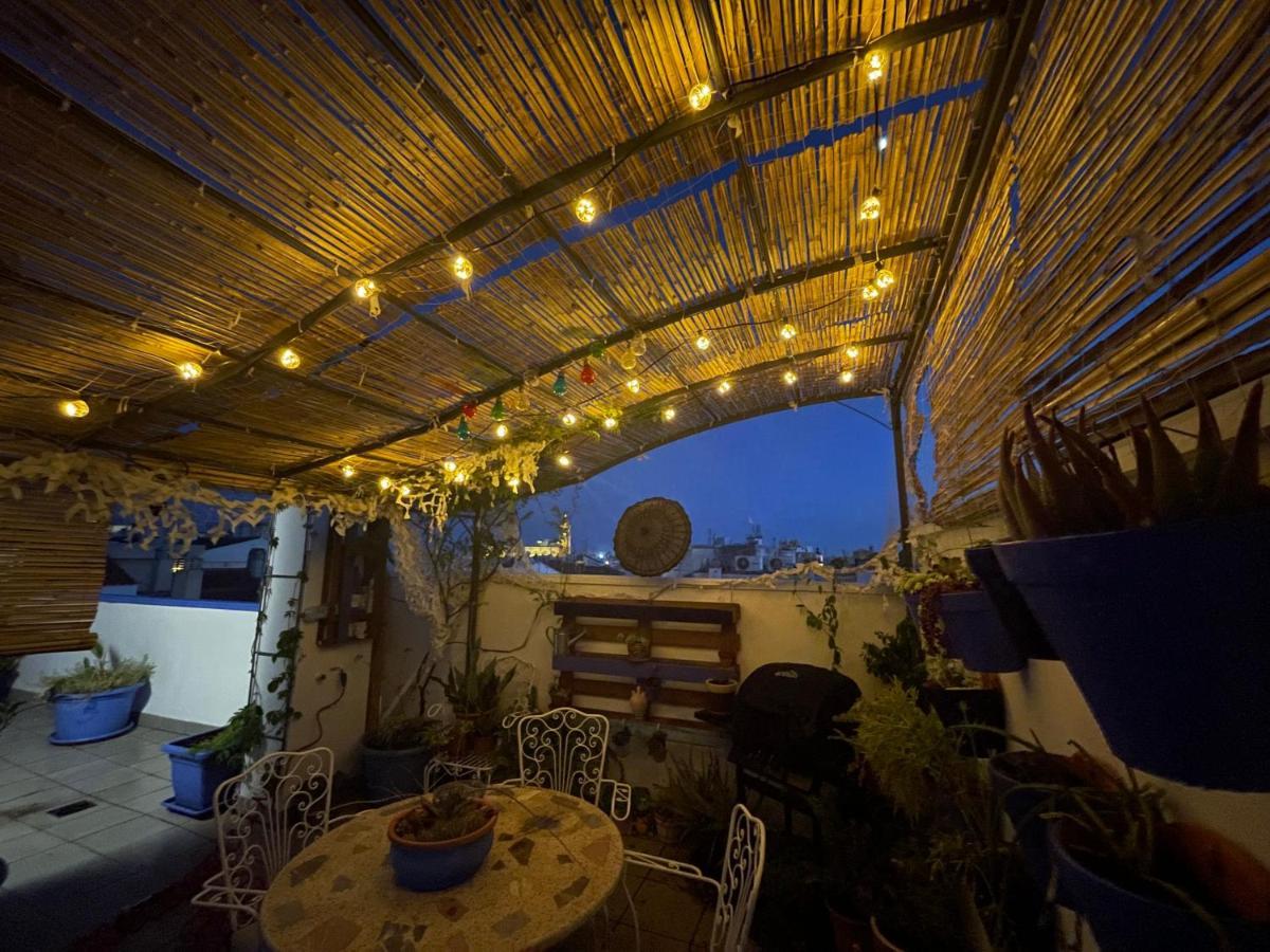 Charming Home With Private Terrace,Heart Of Малага Экстерьер фото